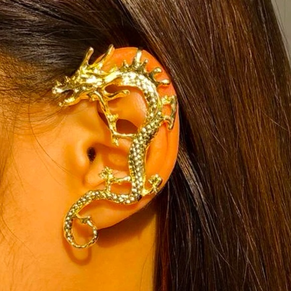 Gold Dragon Ear Cuff - Picture 1 of 6